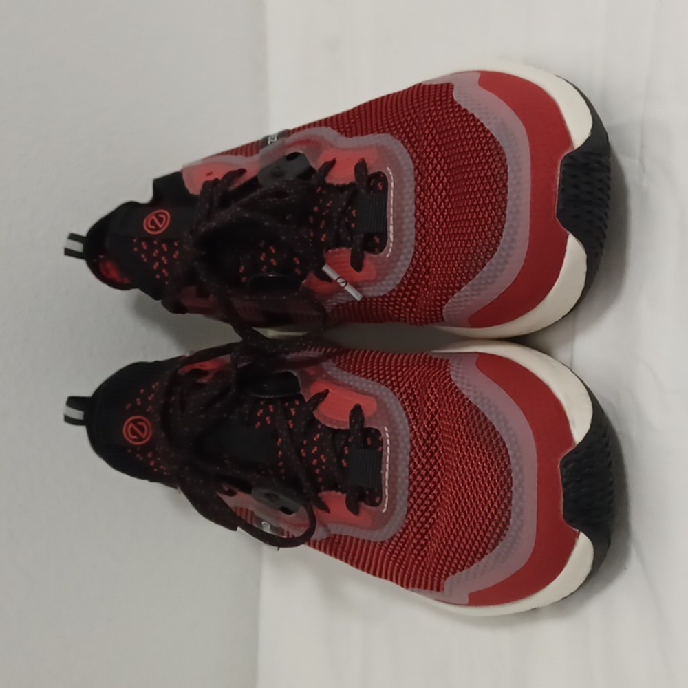 Cole Haan Zerogrand motion trainer sneaker red black men's size 9 lace-up